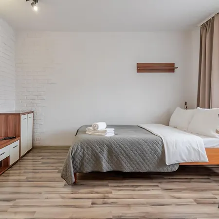 Urban Harmony By Bookinghost